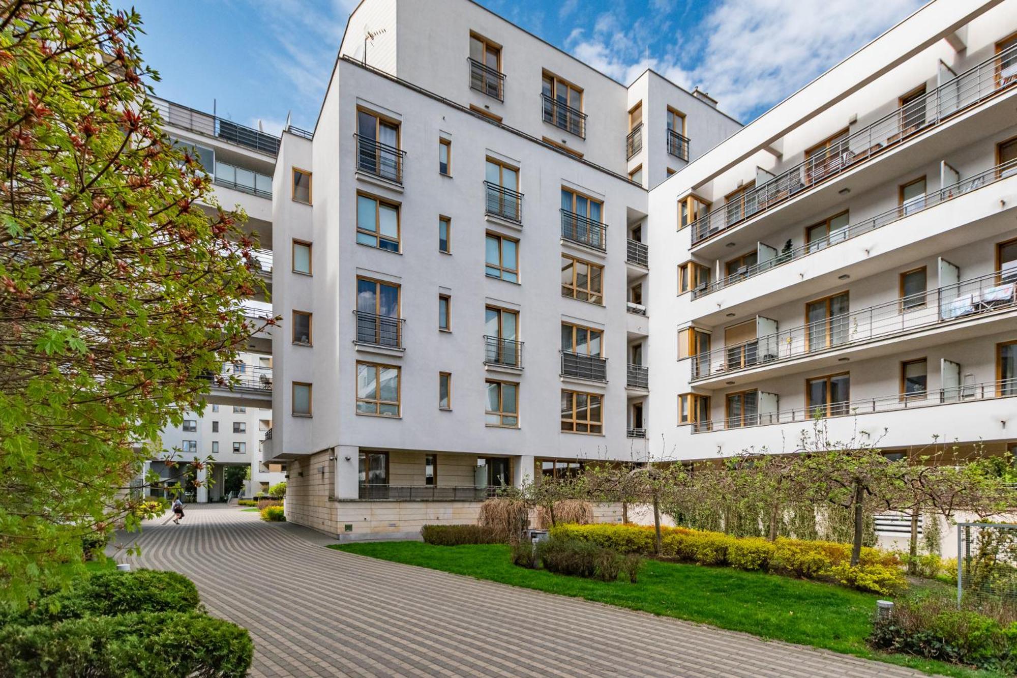 Lägenhet Obrzezna 1 By Homeprime Warszawa